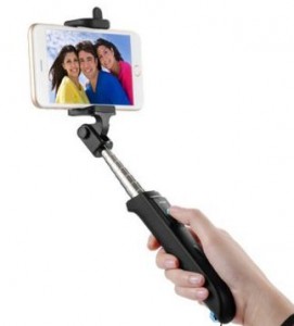 Selfie Sticks ที่ดีที่สุดสำหรับ Android ของคุณในปี 2020